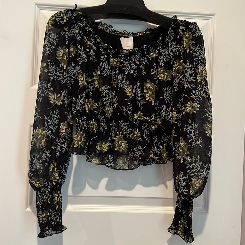 Cinq a Sept women top. Never used!
